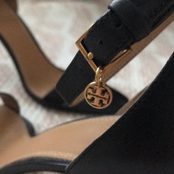 Sold - Picture 2 of 11